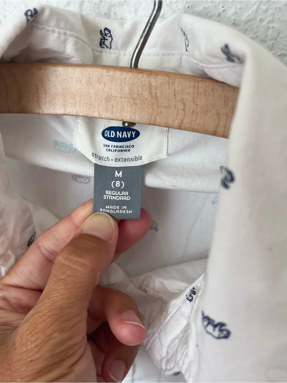 Old Navy boys White Button-Down Shirt with Mini polar bears Print